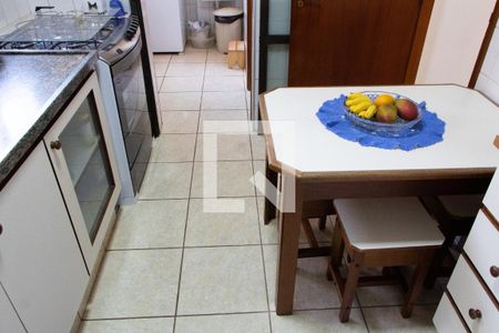 Apartamento à venda com 114m², 3 quartos e 1 vagaCOZINHA