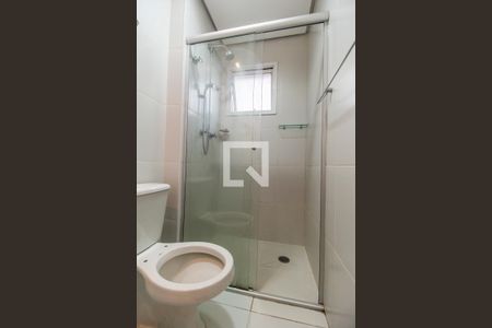 Casa de condomínio à venda com 60m², 2 quartos e 2 vagasBanheiro da Suíte