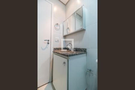 Casa de condomínio à venda com 60m², 2 quartos e 2 vagasBanheiro da Suíte