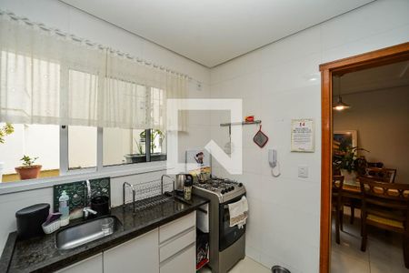 Casa de condomínio à venda com 191m², 3 quartos e 2 vagasCozinha