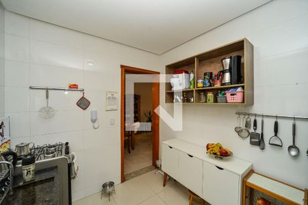 Casa de condomínio à venda com 191m², 3 quartos e 2 vagasCozinha
