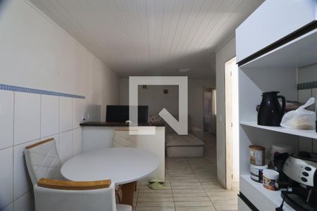 Casa à venda com 200m², 4 quartos e 2 vagasCozinha 2