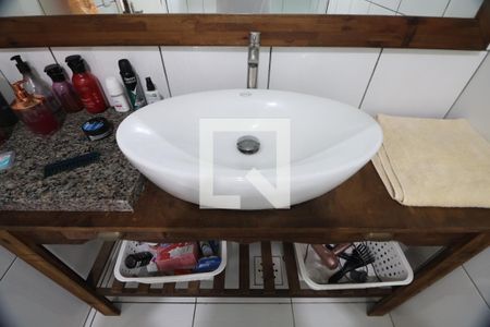 Casa à venda com 200m², 4 quartos e 2 vagasBanheiro 2