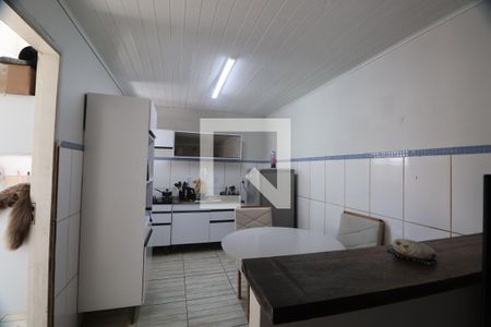 Casa à venda com 200m², 4 quartos e 2 vagasCozinha 2