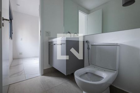 Apartamento para alugar com 64m², 2 quartos e 1 vagaSuíte 1 - Banheiro