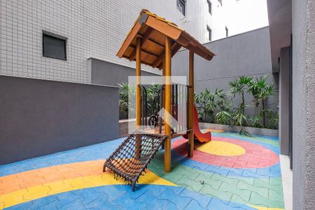 Apartamento para alugar com 64m², 2 quartos e 1 vagaÁrea comum