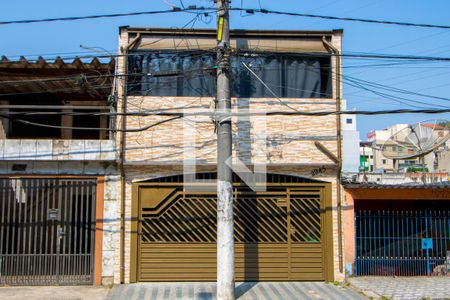 Fachada de casa para alugar com 1 quarto, 25m² em Vila Linda, Santo André