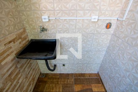 Área de serviço de casa para alugar com 1 quarto, 25m² em Vila Linda, Santo André