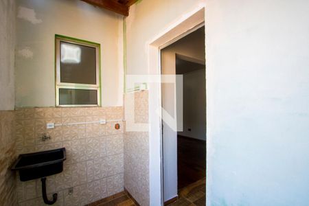 Área de serviço de casa para alugar com 1 quarto, 25m² em Vila Linda, Santo André