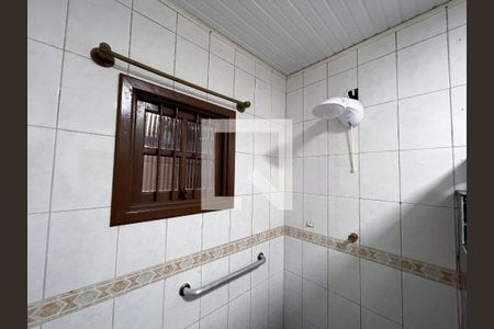 Casa para alugar com 110m², 3 quartos e 1 vagaBanheiro