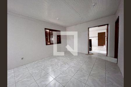 Casa para alugar com 110m², 3 quartos e 1 vagasala