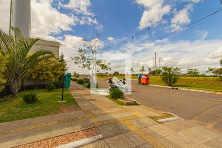 Apartamento à venda com 43m², 2 quartos e 1 vaga Apartamento à venda com 43m², 2 quartos e 1 vagaVista da Rua