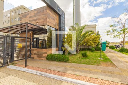 Apartamento à venda com 43m², 2 quartos e 1 vaga Apartamento à venda com 43m², 2 quartos e 1 vagaFachada e portaria