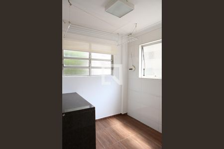 Apartamento à venda com 141m², 3 quartos e 1 vagaÁrea de Serviço