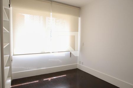 Apartamento à venda com 141m², 3 quartos e 1 vagaQuarto 2