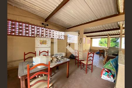 Casa à venda com 81m², 3 quartos e 1 vagaTerraço