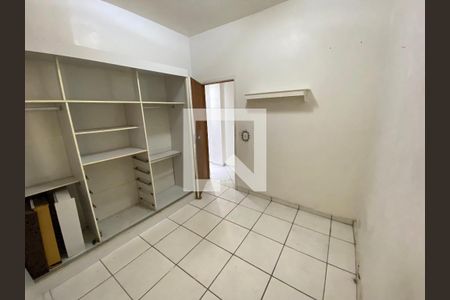 Casa à venda com 81m², 3 quartos e 1 vagaQuarto 2