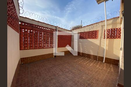 Casa à venda com 81m², 3 quartos e 1 vagaTerraço