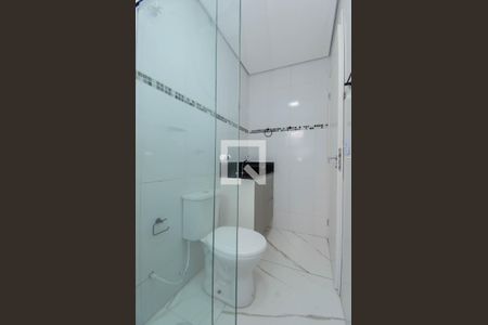 Casa para alugar com 142m², 3 quartos e 1 vaga Casa para alugar com 142m², 3 quartos e 1 vagaBanheiro do Quarto 2 - Suíte