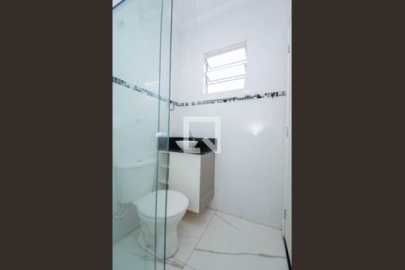 Casa para alugar com 142m², 3 quartos e 1 vaga Casa para alugar com 142m², 3 quartos e 1 vagaBanheiro do Quarto 3 - Suíte