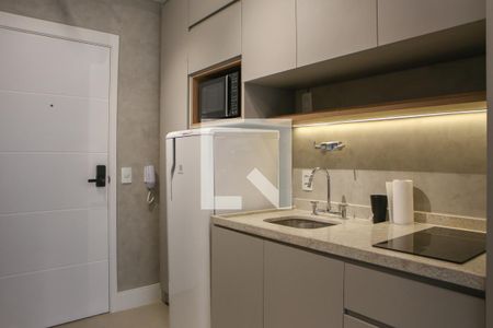 Cozinha de kitnet/studio para alugar com 1 quarto, 26m² em Perdizes, São Paulo