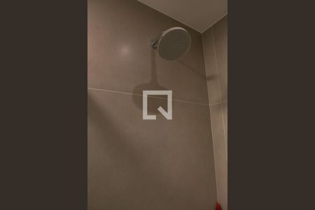 Banheiro de kitnet/studio para alugar com 1 quarto, 26m² em Perdizes, São Paulo