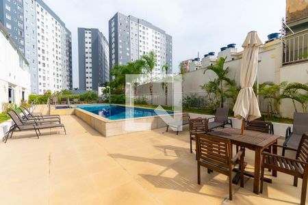 Apartamento à venda com 65m², 2 quartos e 1 vagaÁrea comum - Piscina