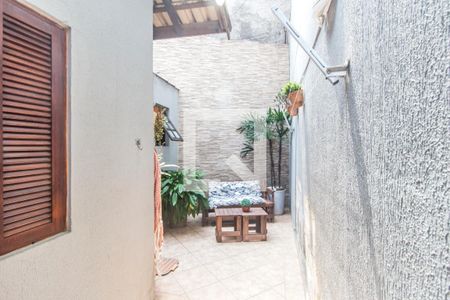 Casa de condomínio para alugar com 98m², 2 quartos e 2 vagasCorredor