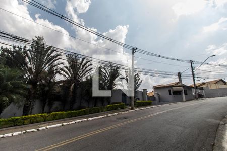 Casa de condomínio para alugar com 98m², 2 quartos e 2 vagasVista da Rua