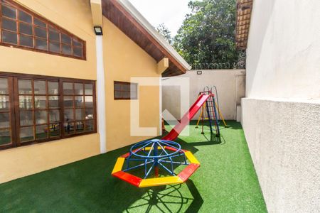 Casa de condomínio para alugar com 98m², 2 quartos e 2 vagasÁrea comum - Playground