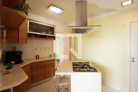 Apartamento à venda com 120m², 3 quartos e 3 vagasCozinha e Área de Serviço