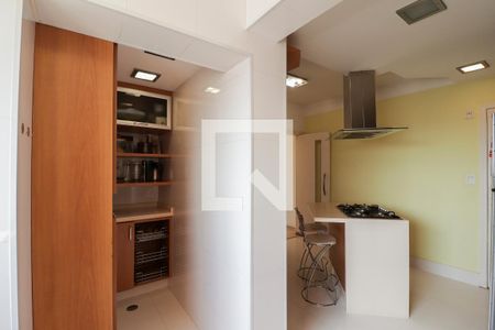 Apartamento à venda com 120m², 3 quartos e 3 vagasCozinha e Área de Serviço