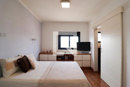 Apartamento à venda com 120m², 3 quartos e 3 vagasSuíte 1