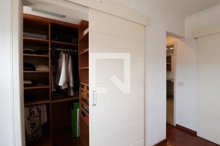 Apartamento à venda com 120m², 3 quartos e 3 vagasSuíte 1