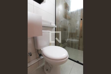 Casa de condomínio para alugar com 82m², 2 quartos e 2 vagasBanheiro 1