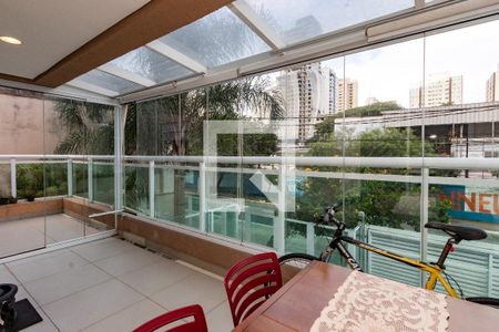 Varanda de apartamento à venda com 2 quartos, 66m² em Santo Amaro, São Paulo