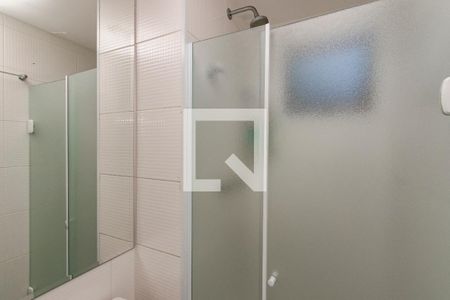 Apartamento à venda com 66m², 2 quartos e sem vagaBanheiro da Suíte