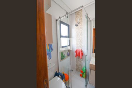 Casa de condomínio para alugar com 300m², 3 quartos e 4 vagasBanheiro Suíte 2