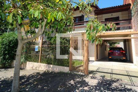 Casa à venda com 302m², 3 quartos e 3 vagasFachada