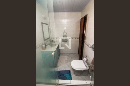 Casa à venda com 302m², 3 quartos e 3 vagasBanheiro da Suíte