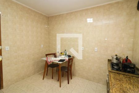 Casa à venda com 302m², 3 quartos e 3 vagasCozinha