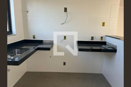Apartamento à venda com 160m², 3 quartos e 2 vagas Apartamento à venda com 160m², 3 quartos e 2 vagasCozinha
