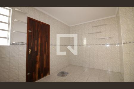 Casa para alugar com 130m², 2 quartos e 2 vagas Casa para alugar com 130m², 2 quartos e 2 vagasCozinha