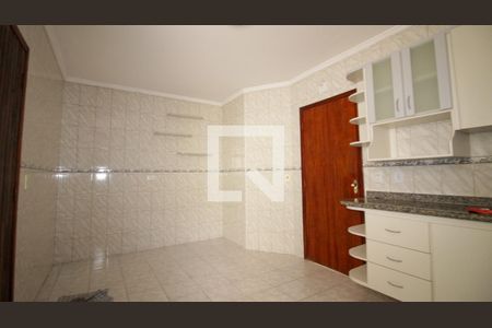 Casa para alugar com 130m², 2 quartos e 2 vagas Casa para alugar com 130m², 2 quartos e 2 vagasCozinha