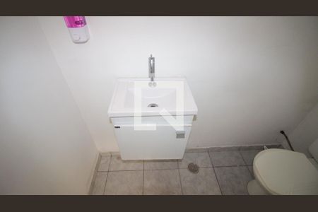 Casa para alugar com 130m², 2 quartos e 2 vagas Casa para alugar com 130m², 2 quartos e 2 vagasBanheiro da Suíte