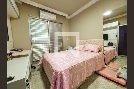 Apartamento à venda com 255m², 5 quartos e 4 vagasQuarto 2