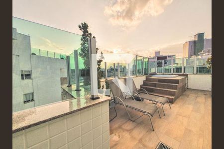 Apartamento à venda com 255m², 5 quartos e 4 vagasÁrea comum