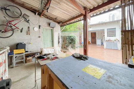 Casa à venda com 280m², 2 quartos e 2 vagasÁrea - Churrasqueira