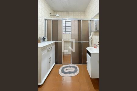 Casa à venda com 280m², 2 quartos e 2 vagasBanheiro Social