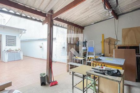 Casa à venda com 280m², 2 quartos e 2 vagasÁrea - Churrasqueira